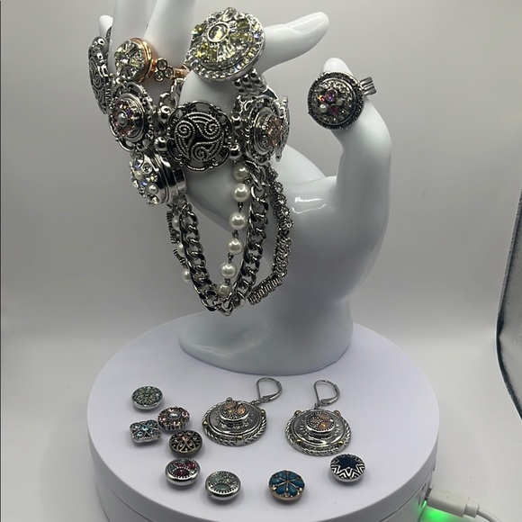 Authentic 💕GORGEOUS LOT of Ginger Snap Jewelry 🔥🔥 - Picture 16 of 17